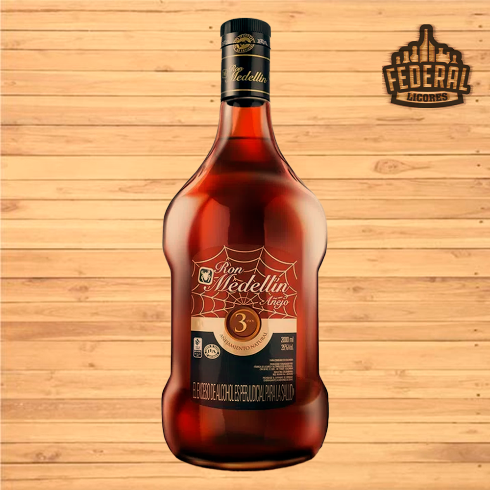 RON MEDELLIN 3 AÑOS 2000 ML GARRAFA